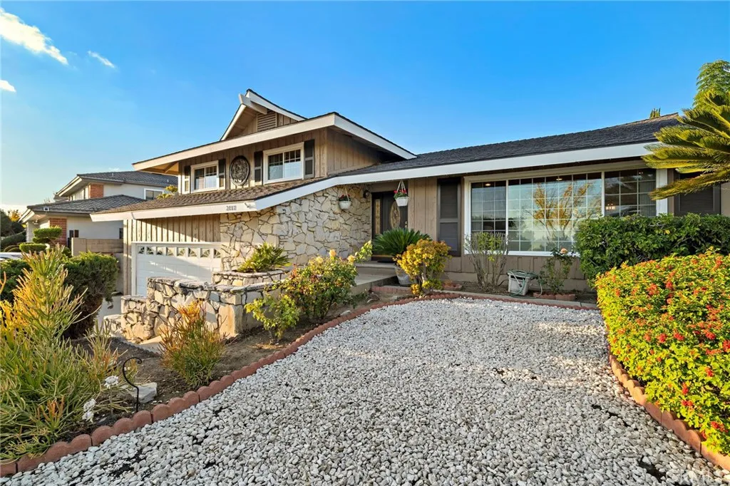 2017 Sunset, Fullerton, California 92833 home-pic-2